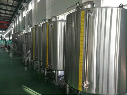 迦南-网站精酿啤酒设备介绍2019065632.jpg 啤酒生产配套设备及公用系统